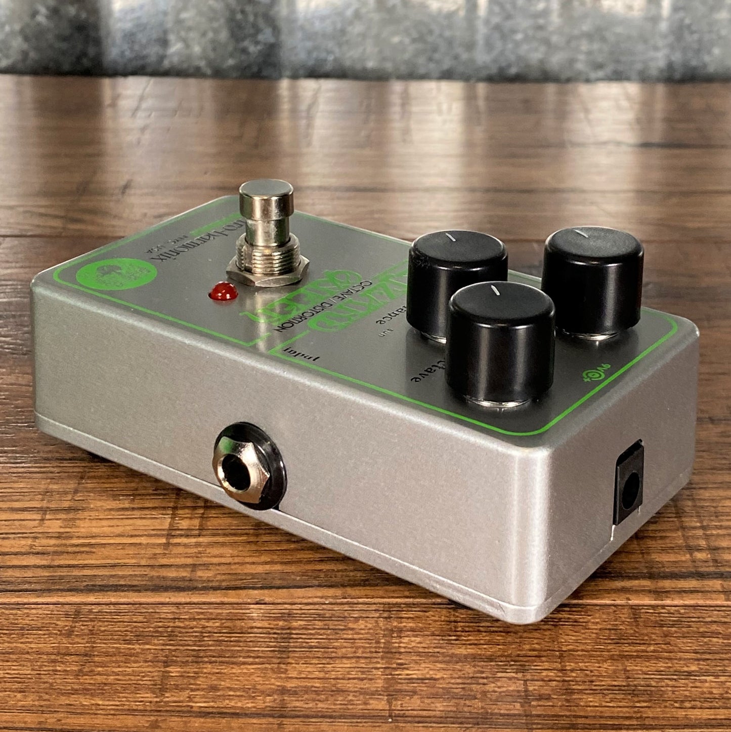 Electro-Harmonix EHX Lizard Queen Octave Fuzz Guitar Effect Pedal