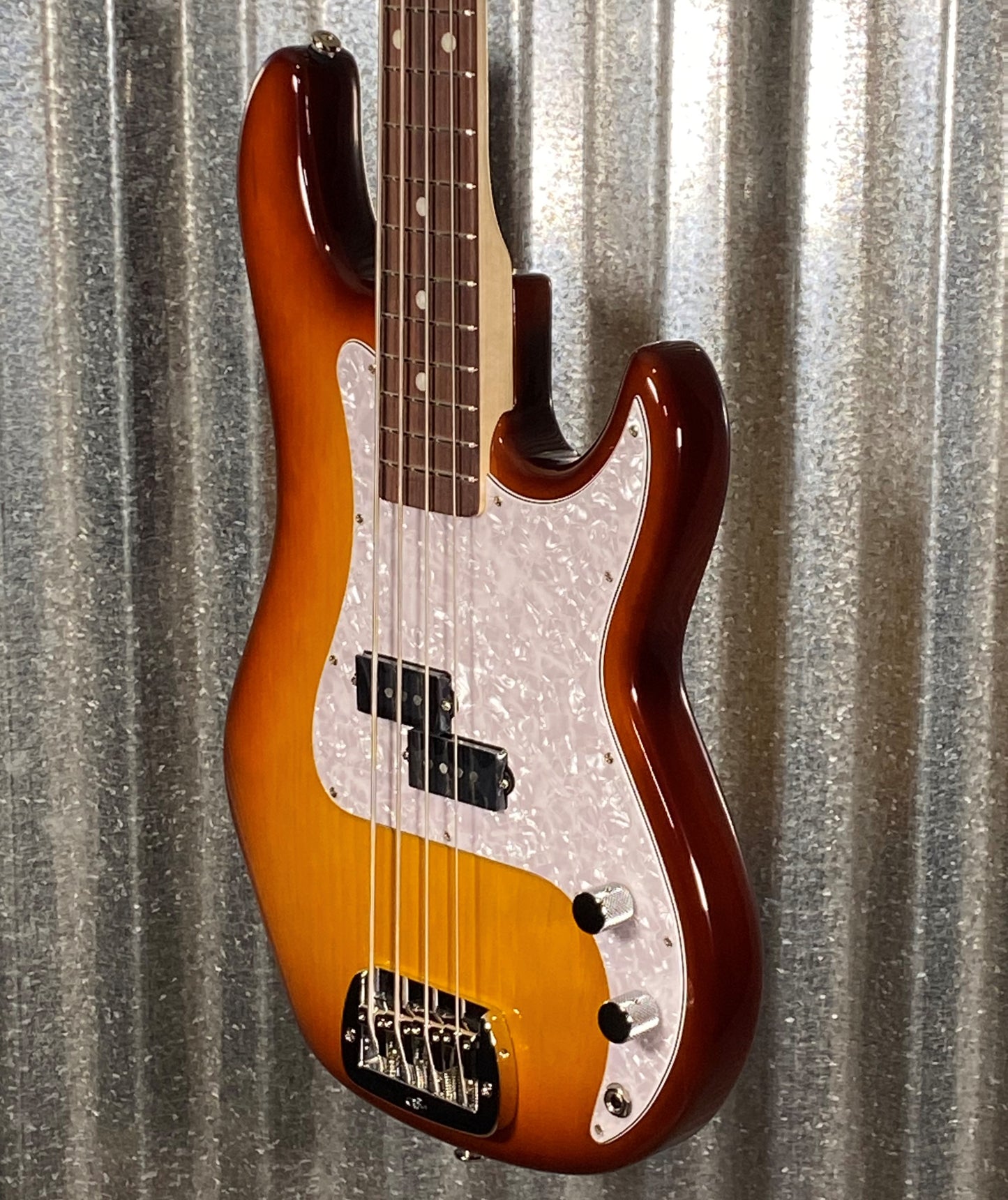 G&L USA LB-100 Old School Tobacco Sunburst 4 String Bass & Bag LB100 #5141 Used