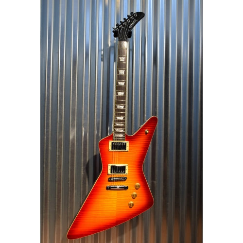 Hamer Guitars Standard Flame Top Cherry Sunburst Electric Guitar & Gig Bag #2247