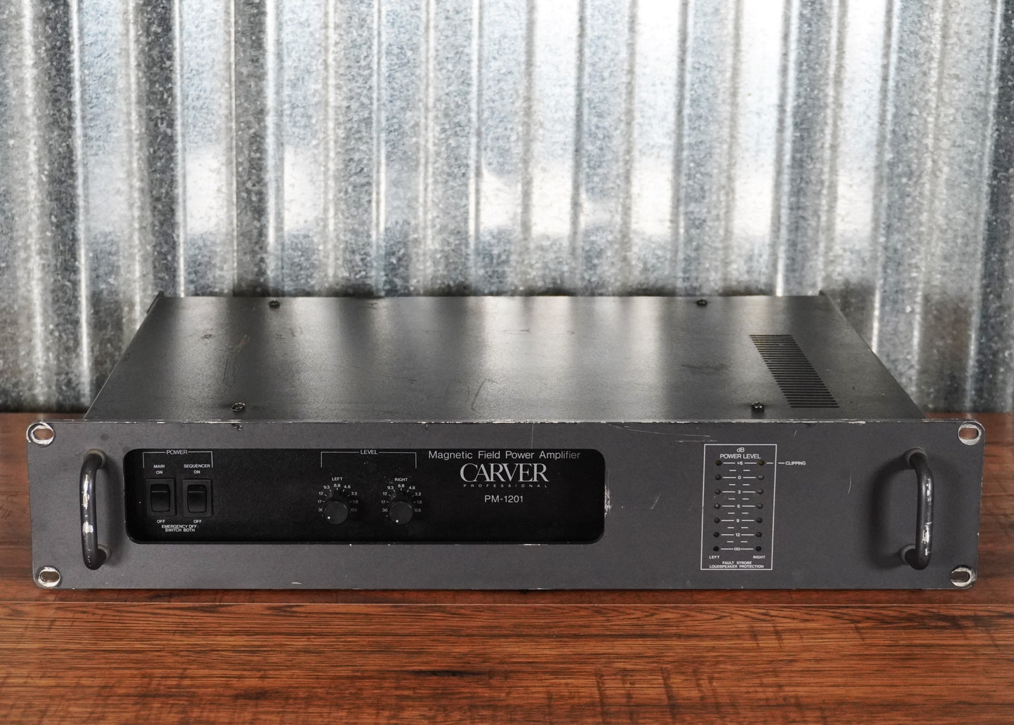Carver PM1201 Magnetic Field 450 Watt 2 Channel Power Amplifier Rackmount Used