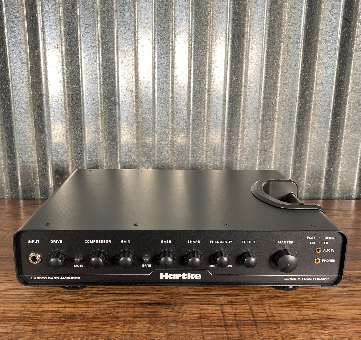Hartke LX8500 800 Watt Light Weight Tube Preamp Bass Amplifier Head