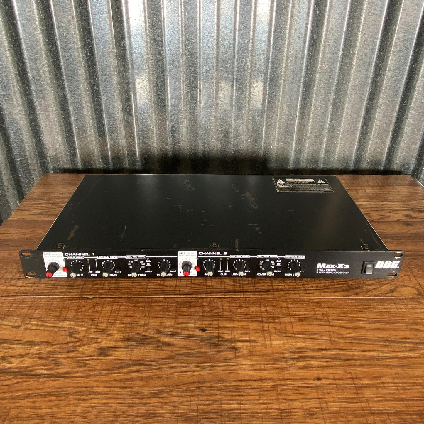 BBE Sound MAX-X3 2 Way Stereo 3 Way Mono Crossover & Sonic Maximizer Used