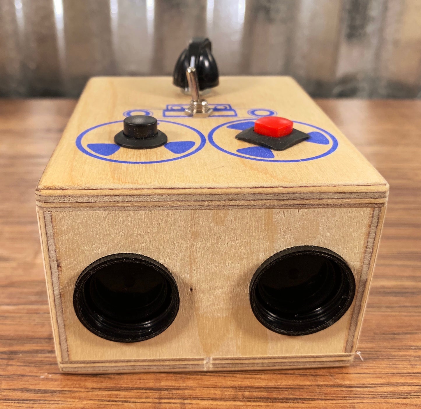 Brandnewnoise SHAKA-KHAN Sound Percussion Shaker Sampler Looper Recorder with Pitch Control Effect Box