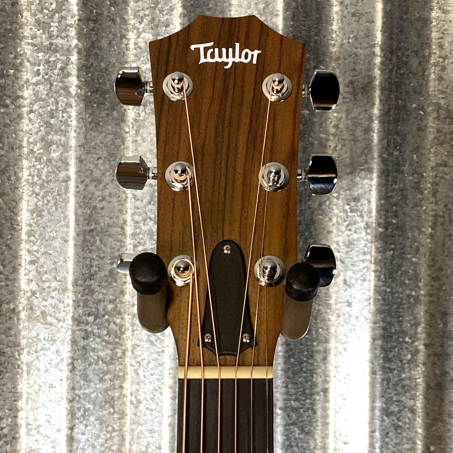 Taylor 114ce Cutaway Acoustic Electric Guitar 2015 & Bag #5243 Used