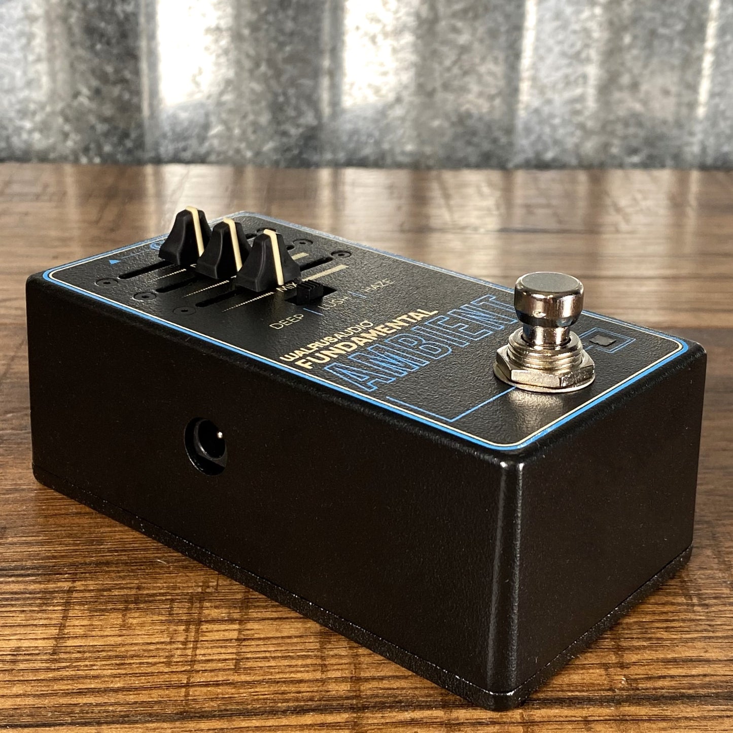 Walrus Audio Fundamental Series Ambient Reverb Guitar Effect Pedal