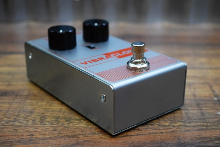 TC Electronic Vibraclone Rotary Speaker Emulator Guitar Effect Pedal