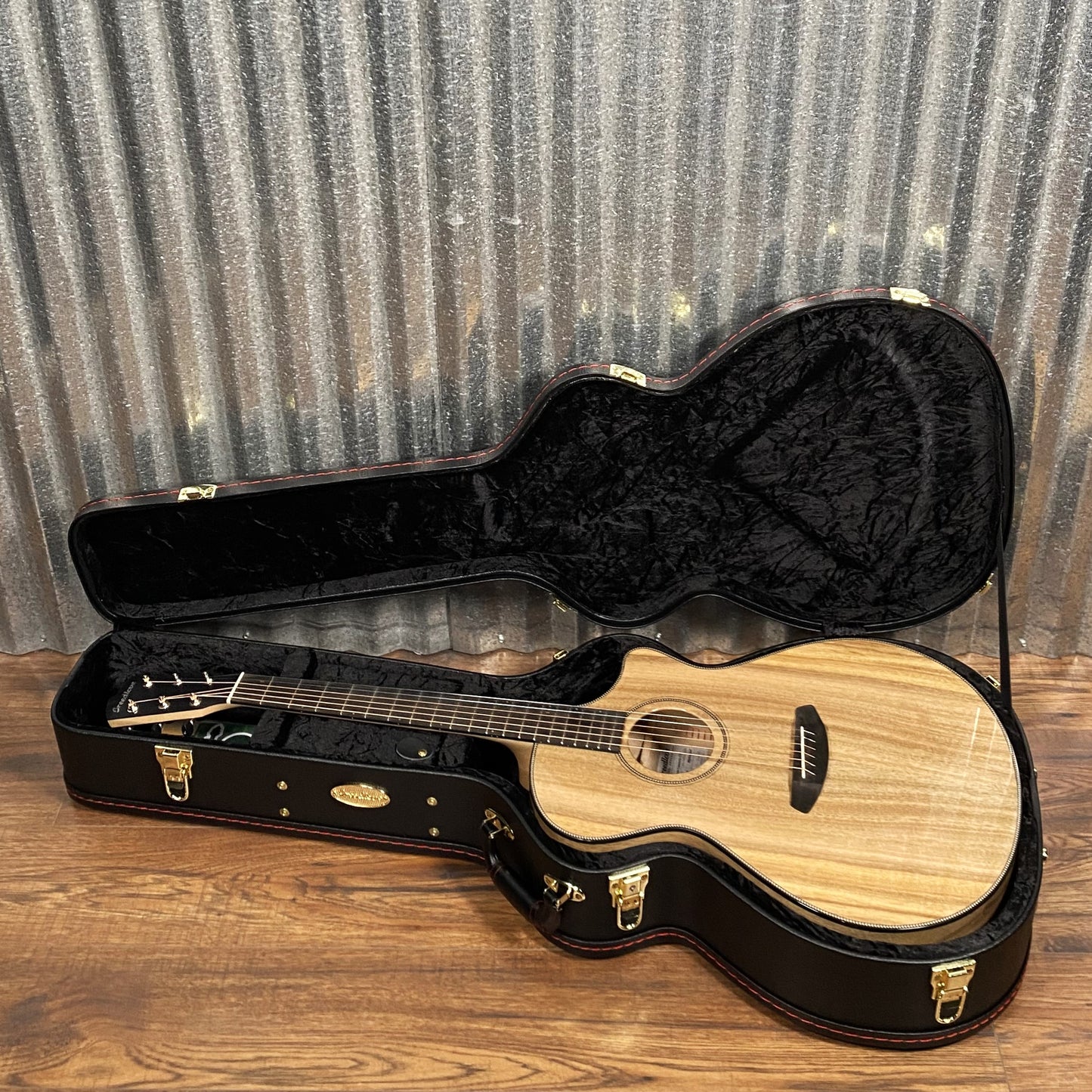 Breedlove USA Oregon Concerto CE Myrtlewood Acoustic Electric Guitar & Case #9417