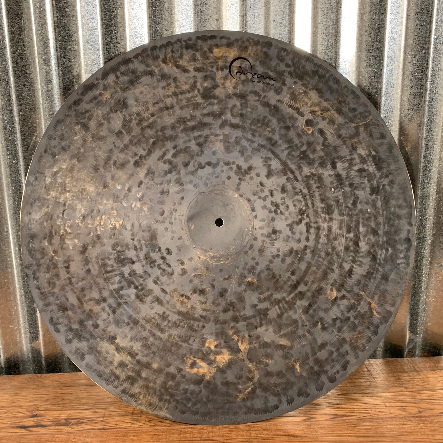 Dream Cymbals DMFE22 Dark Matter Hand Forged & Hammered 22" Flat Earth Ride