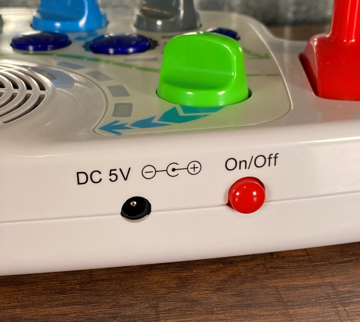 Playtime Engineering BLIPBLOX Synth for Kids Tabletop Synthesizer White