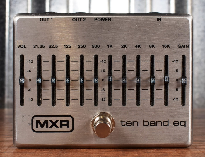 Dunlop MXR M108S 10 Band Graphic Equalizer  Power Supply Guitar EQ Ef –  Specialty Traders
