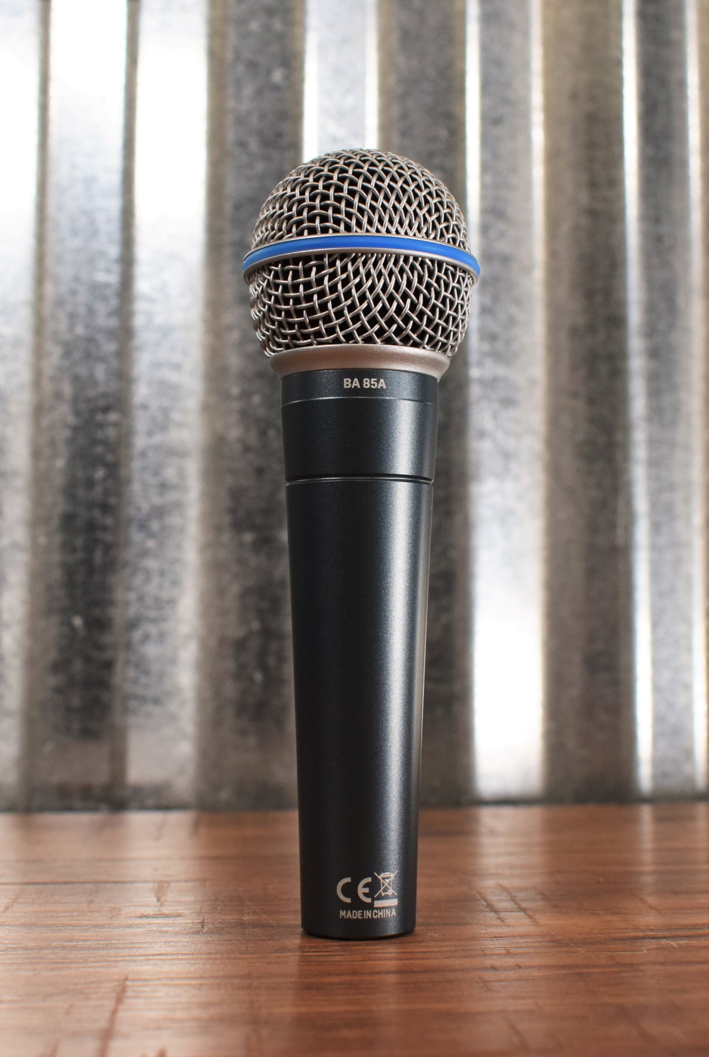Behringer BA85A Dynamic Super Cardioid Handheld Vocal Microphone 3 Pack Bundle