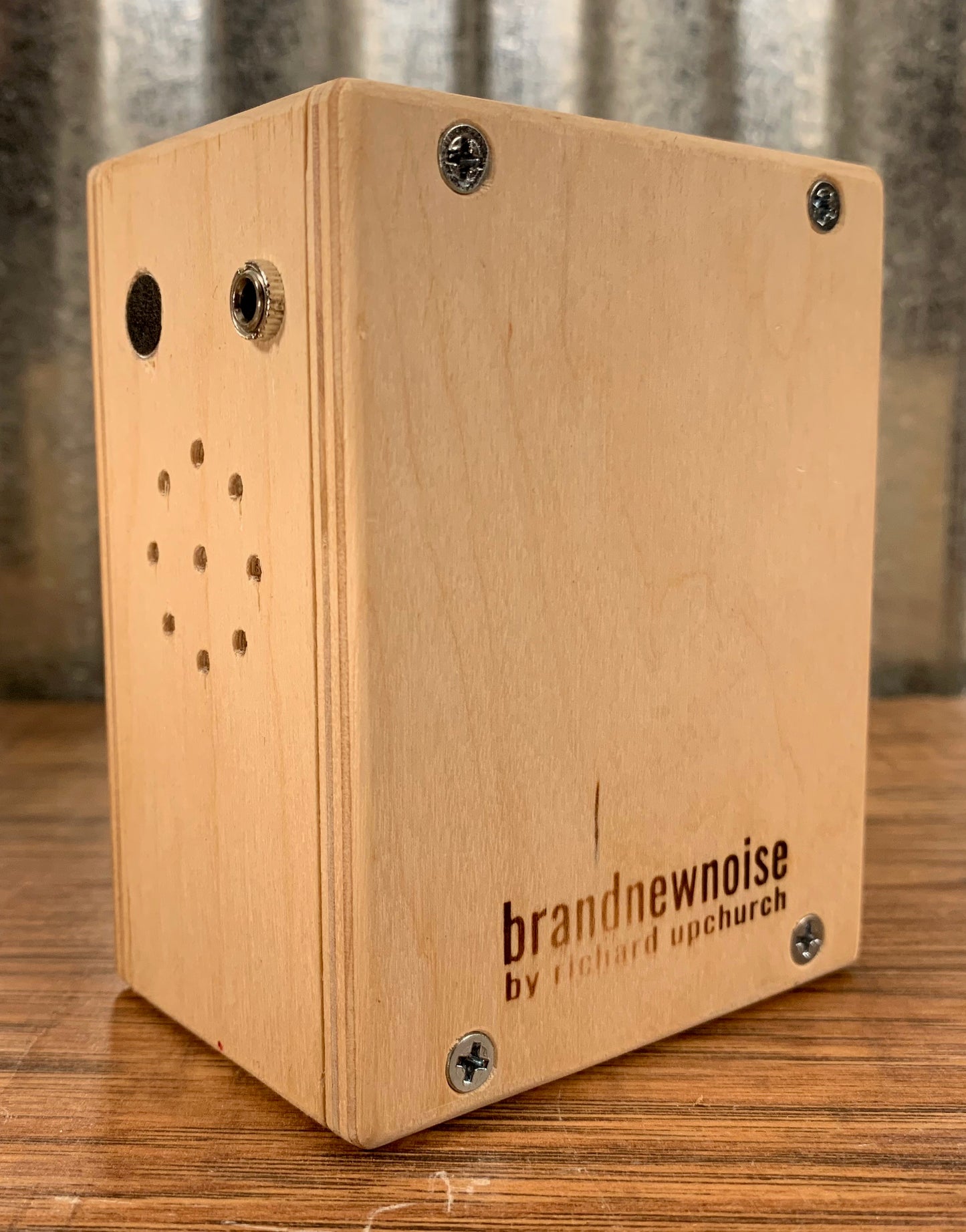 Brandnewnoise Space Oddity Limited Edition Bowie Edition Sound Sampler Looper Recorder with Pitch Control Effect Box