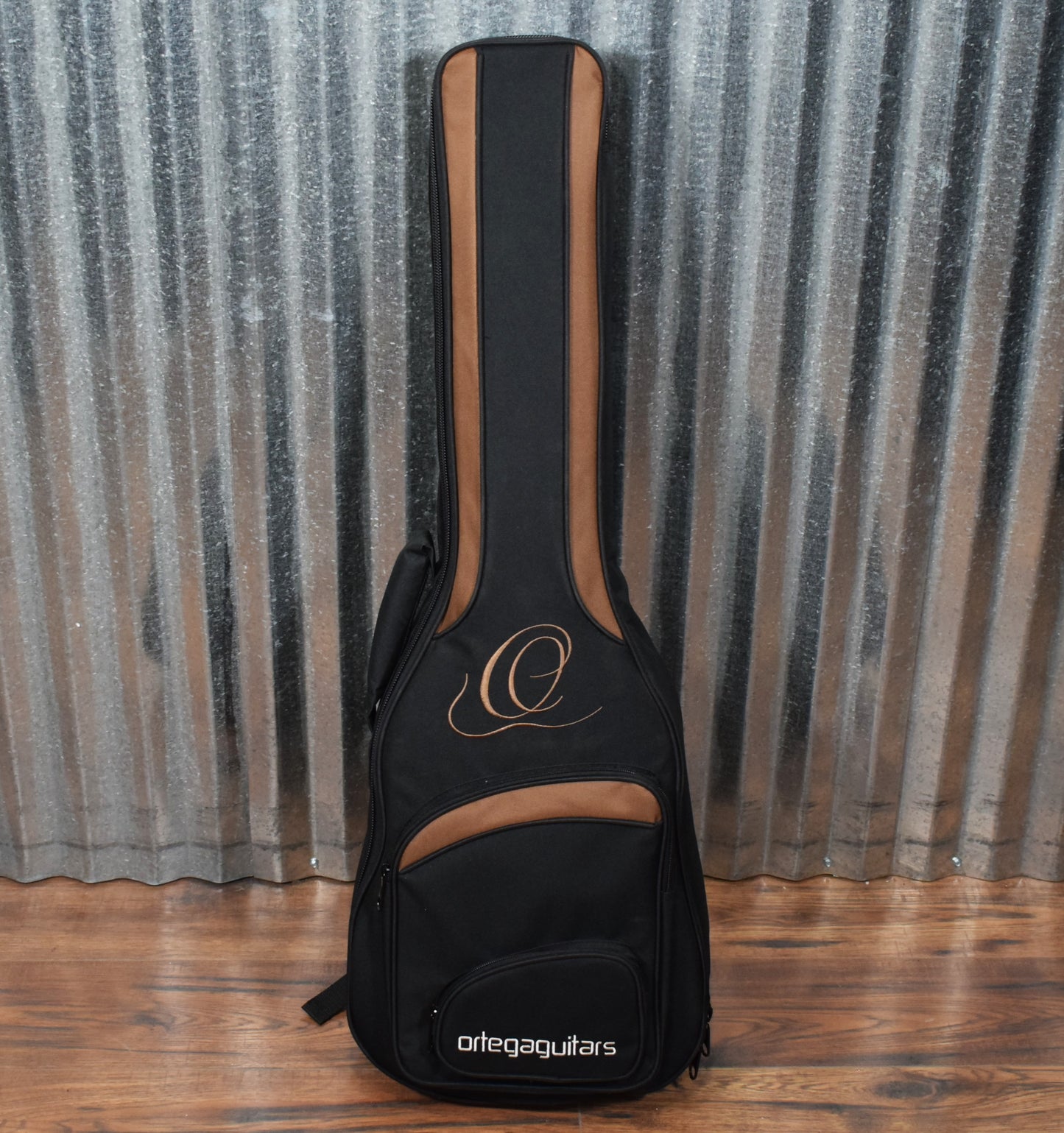 Ortega Lizzy Pro Acoustic Electric Fretless Ukulele U Bass & Bag #8215