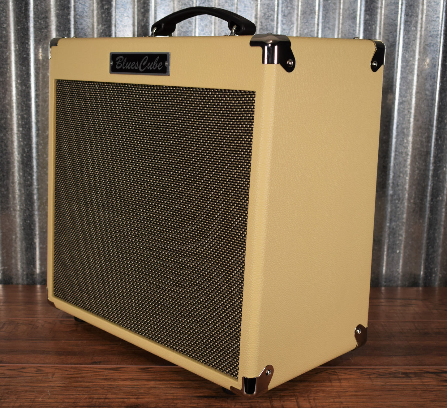 Roland BC-HOT-VB Blues Cube Hot 30 Watt 1x12" Guitar Combo Amplifier Blonde