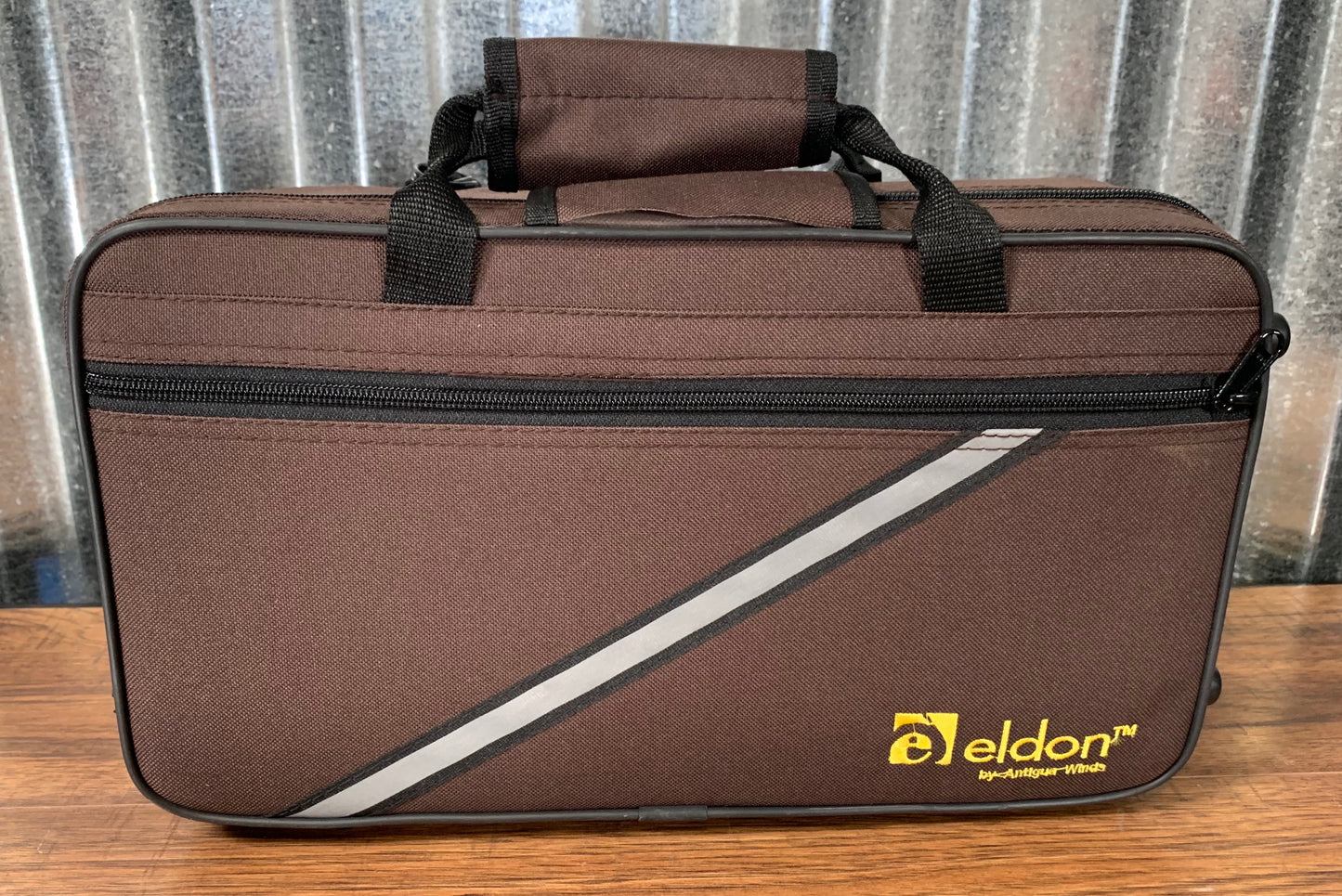 Eldon by Antigua ECL475 Bb Student Clarinet & Case #400