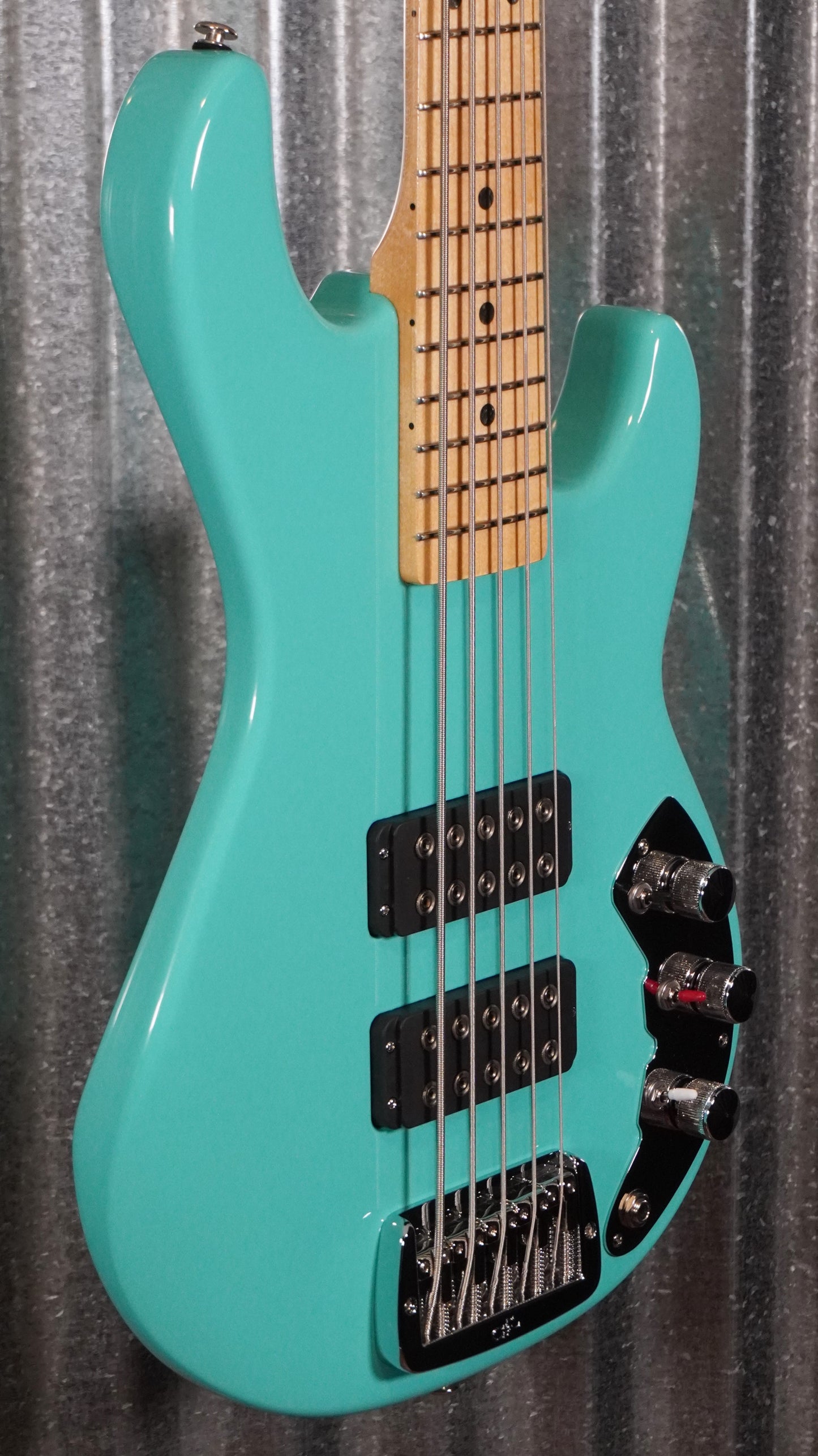 G&L USA CLF L-2500 Turquoise 5 String Bass & Case #9047