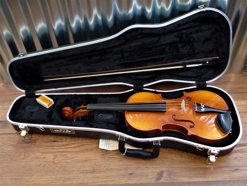 Becker Symphony Series 1000 4/4 Violin Gloss Brown with Bow & Case #1013 *