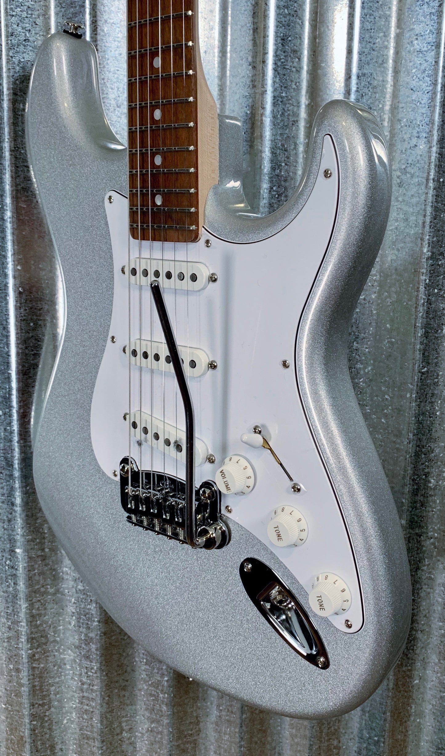 G&L USA Fullerton Custom Legacy Silver Metallic Guitar & Case 2018 #4186