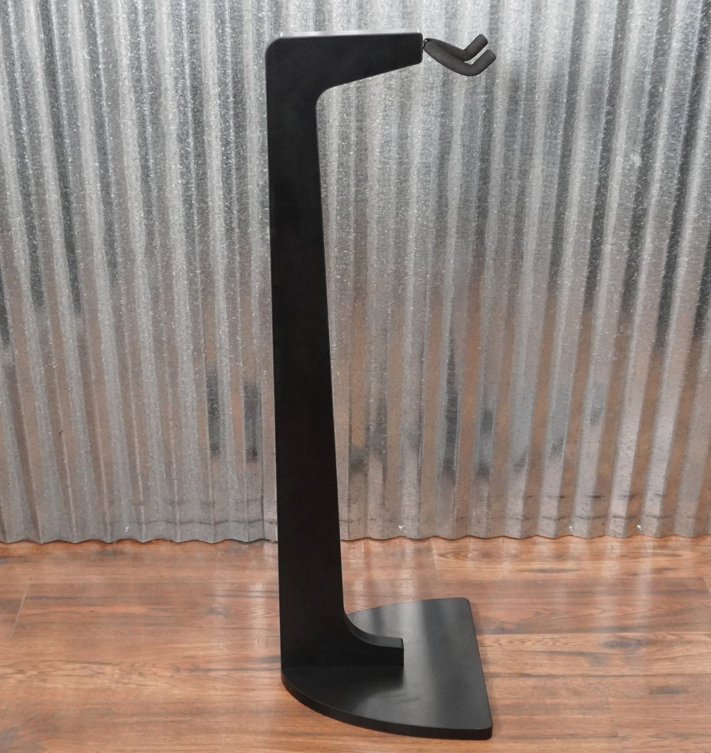 Gator Frameworks GFW-ELITEGTRHNGSTD-BLK Hanging Guitar Bass Floor Stand Black