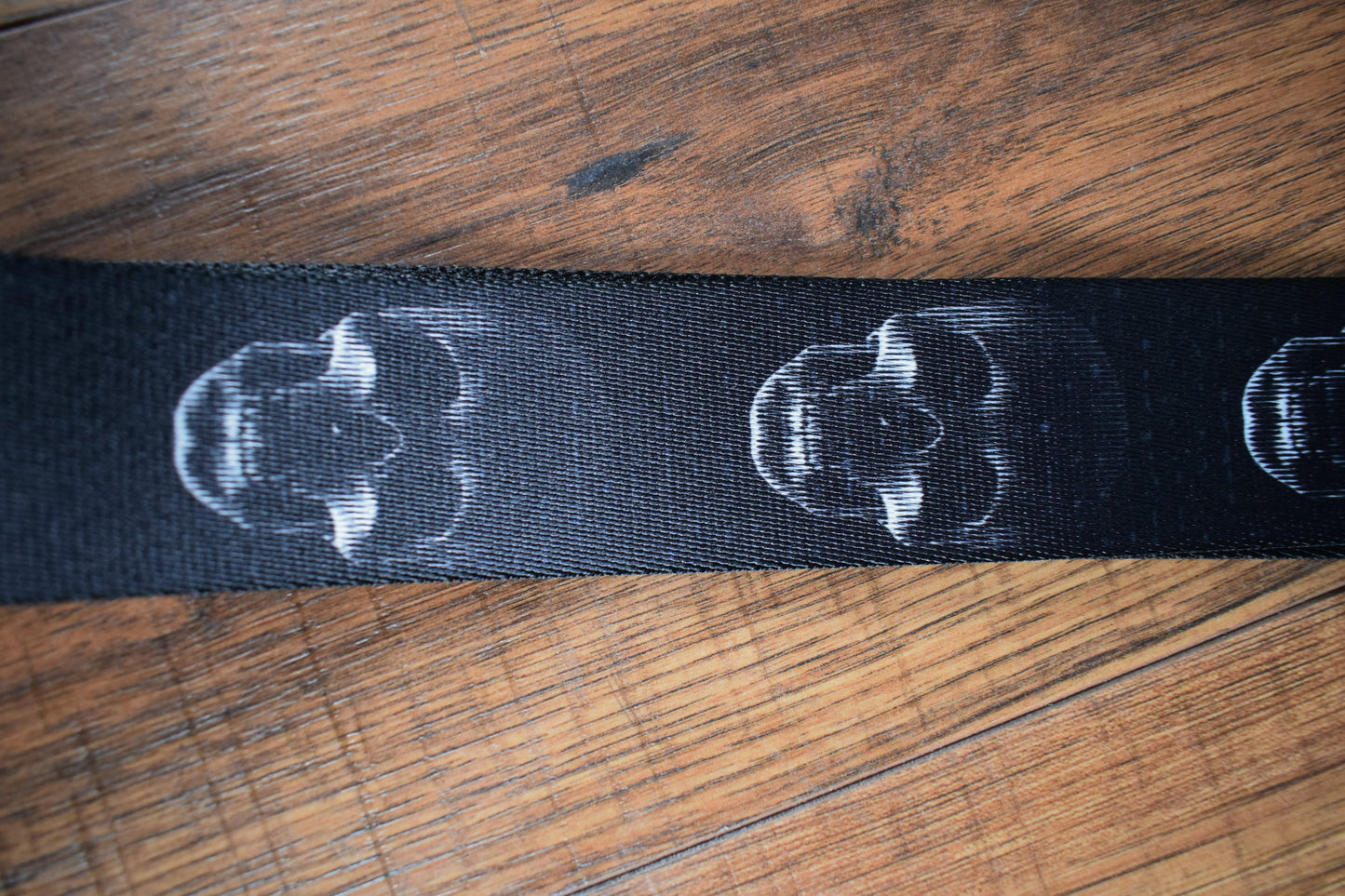 Levy's MPD2-112 2" Polyester Guitar Bass Strap Black & White Scanned Skull