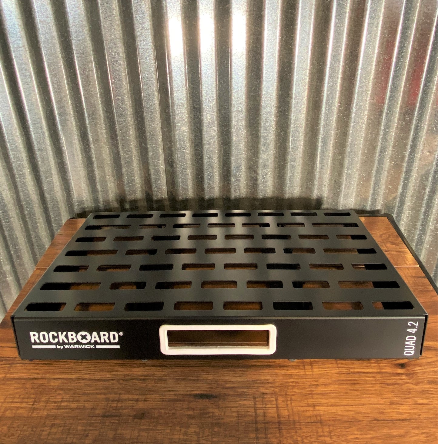 Warwick RockBoard RBO B 4.2 QUAD B Guitar Effect Pedalboard & Gig Bag