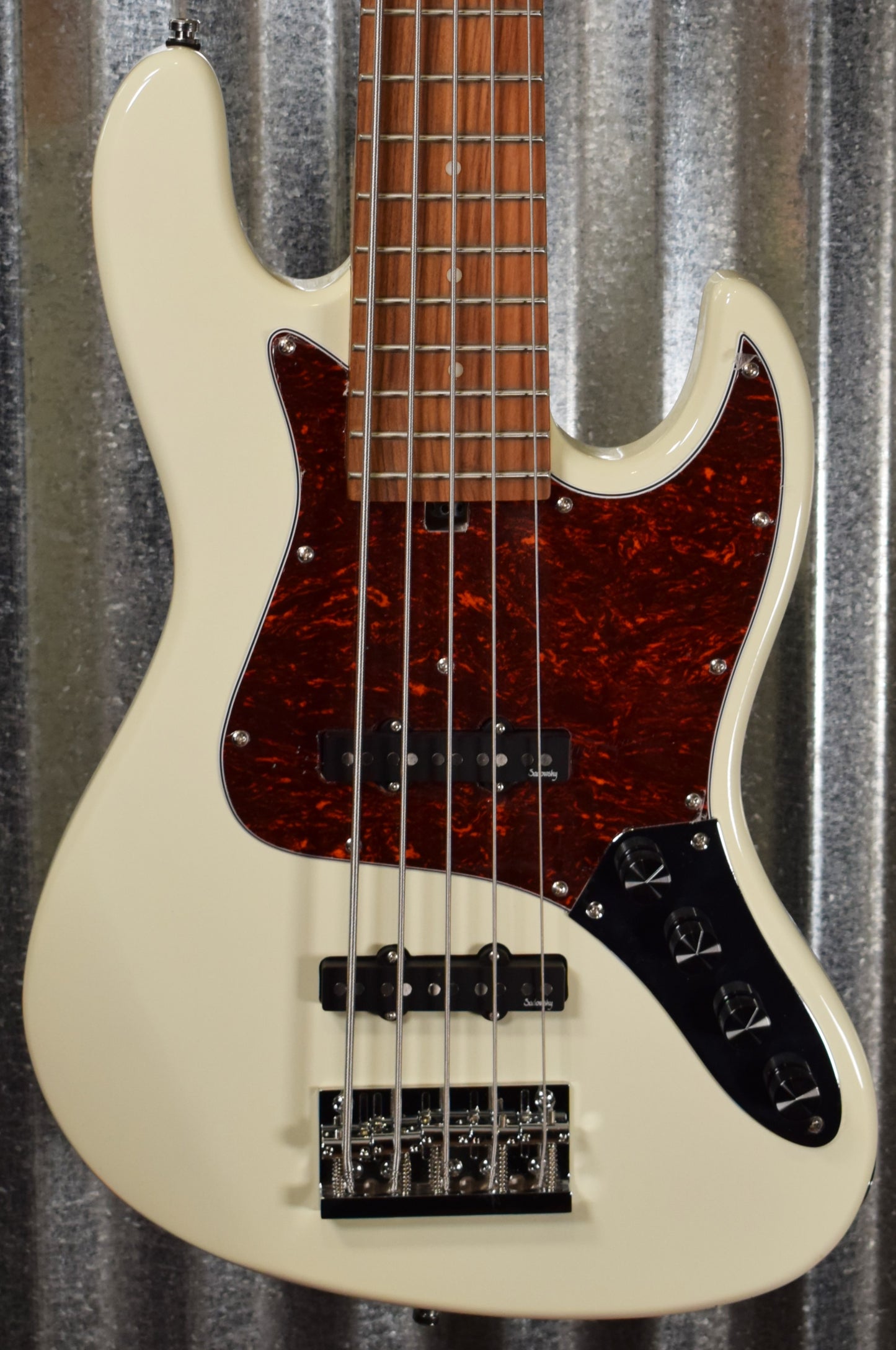 Sadowsky Design RSD Metro Express Vintage JJ 5 String Bass Olympic White & Bag B Stock #2220