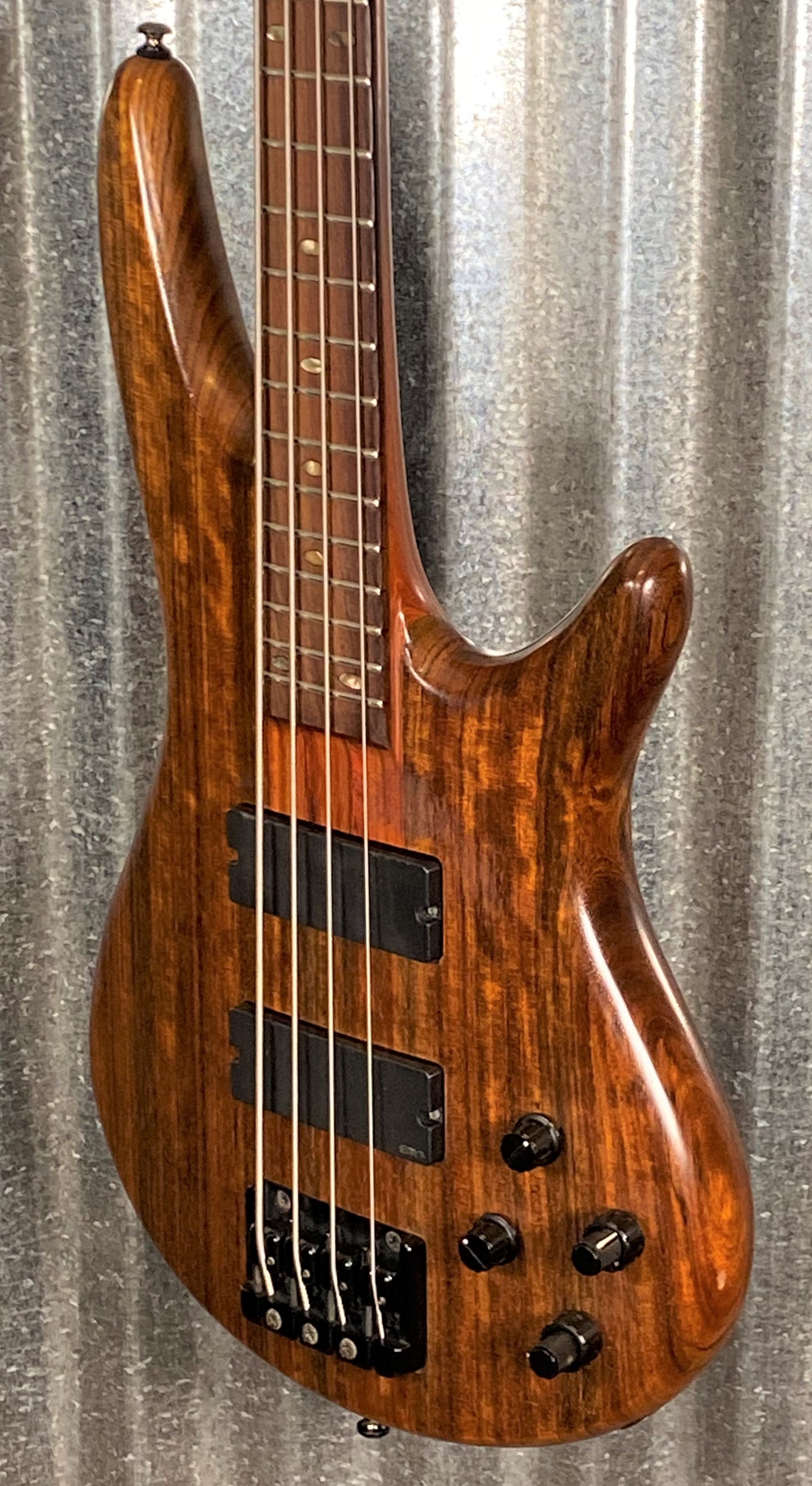 Ibanez Soundgear SRT900DX 4 String Active Natural Bass Guitar & Case #2264 Used