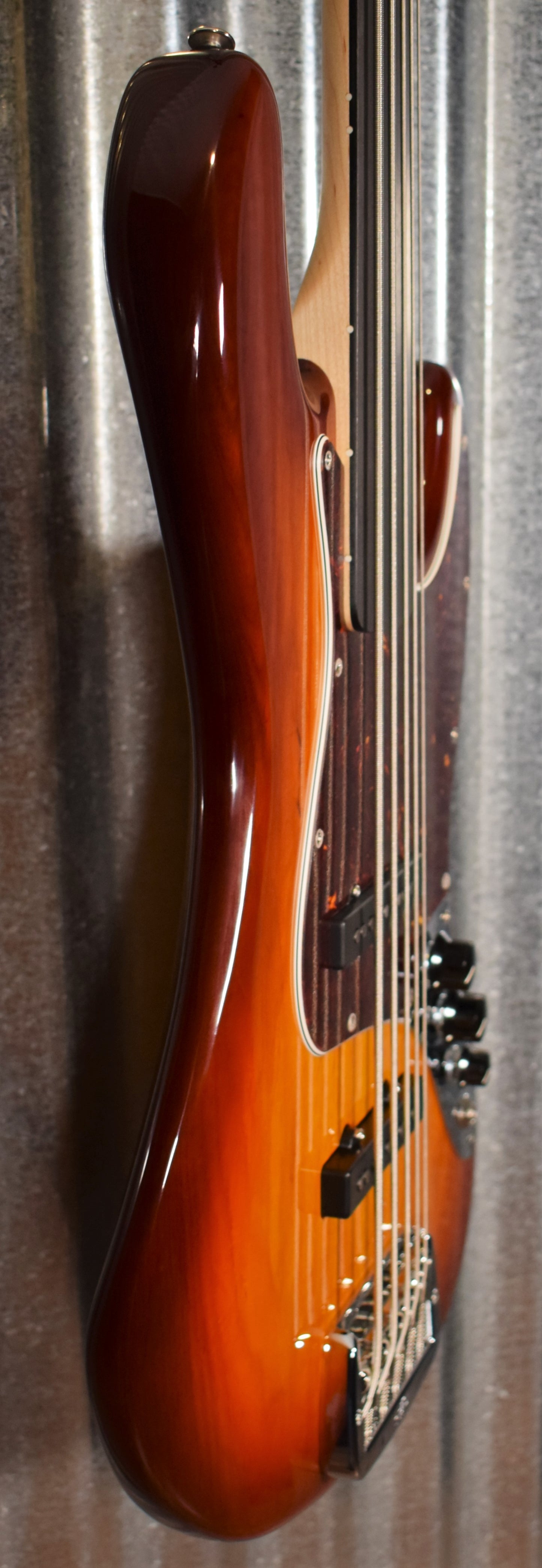 G&L USA JB-5 5 String Fretless Jazz Bass Old School Tobacco Sunburst & Case JB5 2019 #0174
