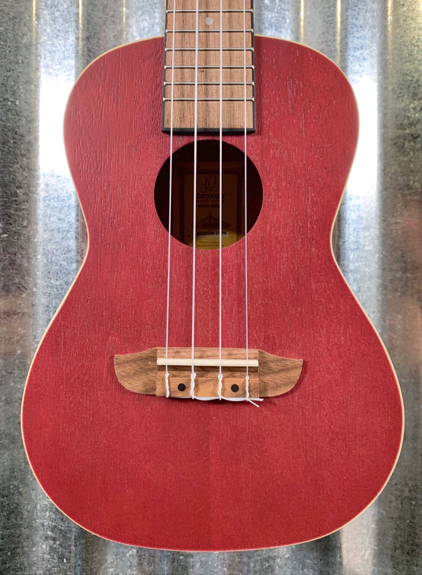 Ortega Guitars RURUBY Ruby Rasburry Okoume Top Concert Ukulele