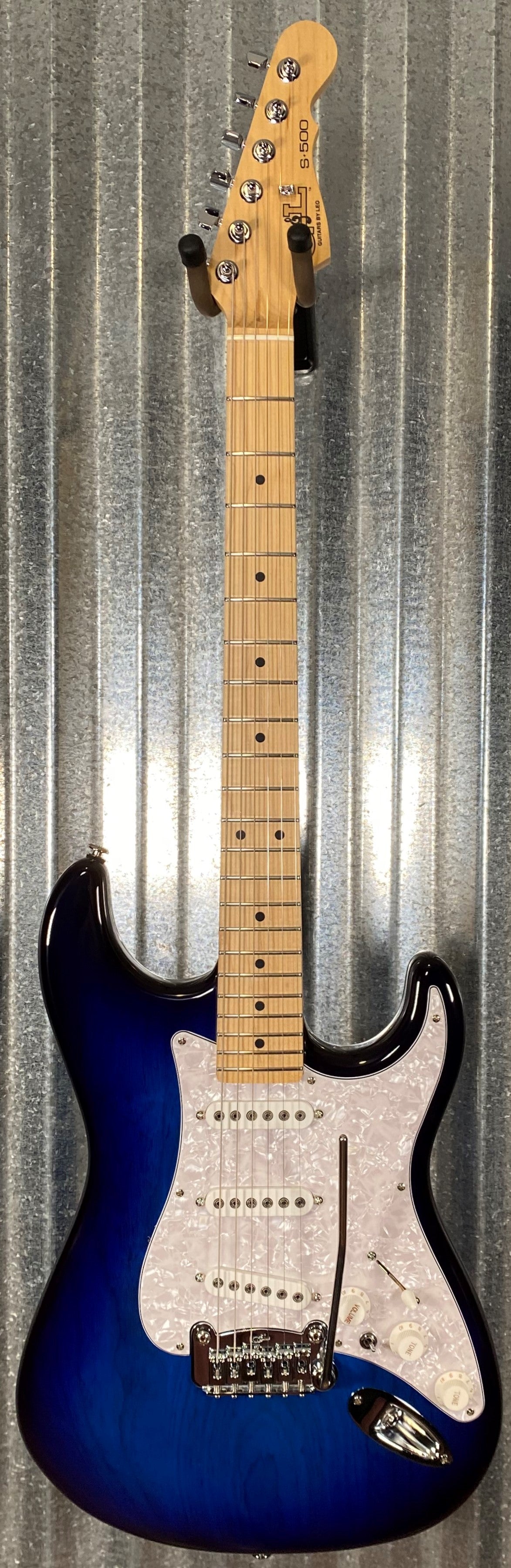 G&L USA Fullerton Deluxe S-500 Blueburst Guitar & Bag S500 #2104