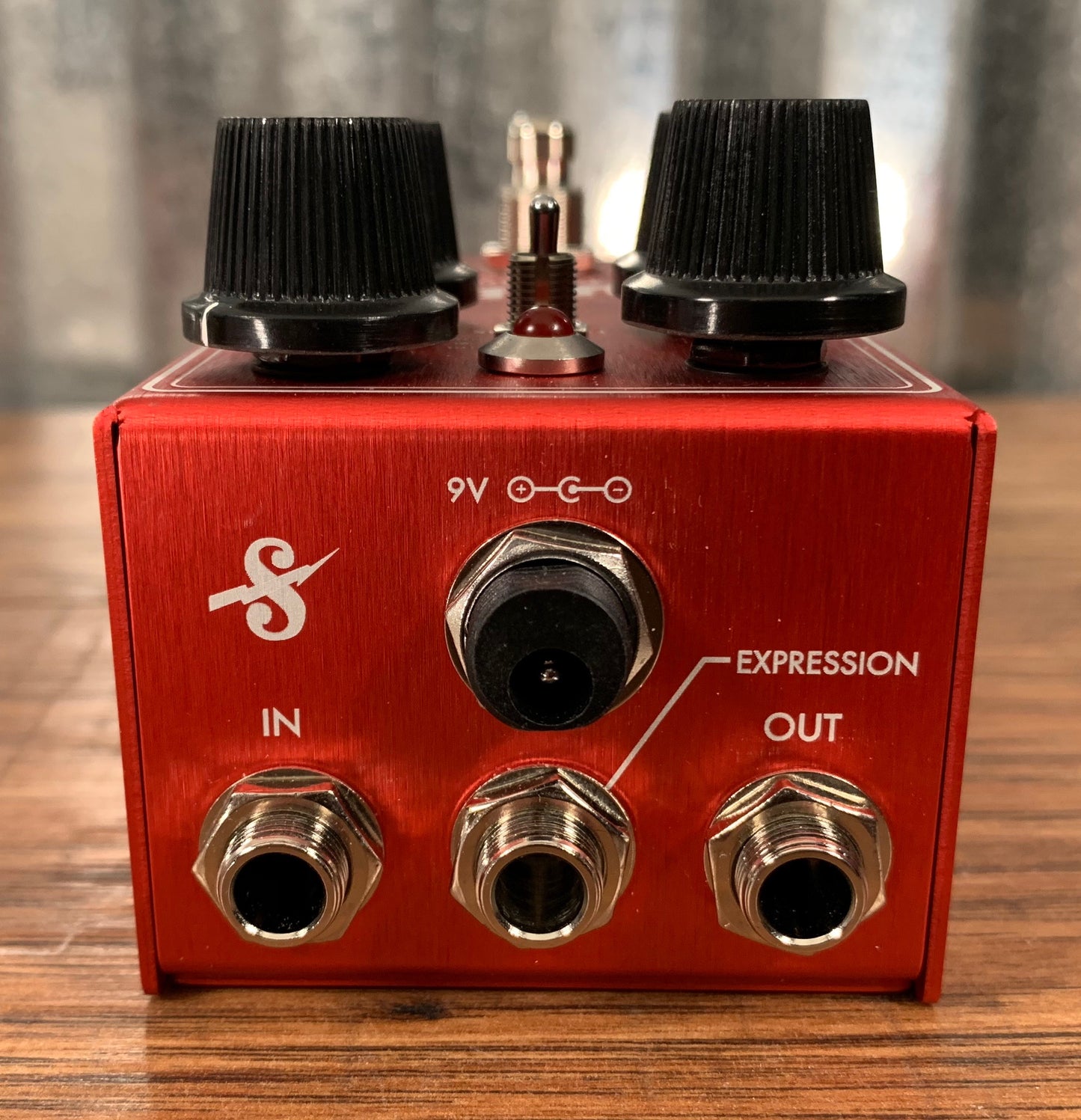 Supro 1313 Analog Delay Guitar Effect Pedal