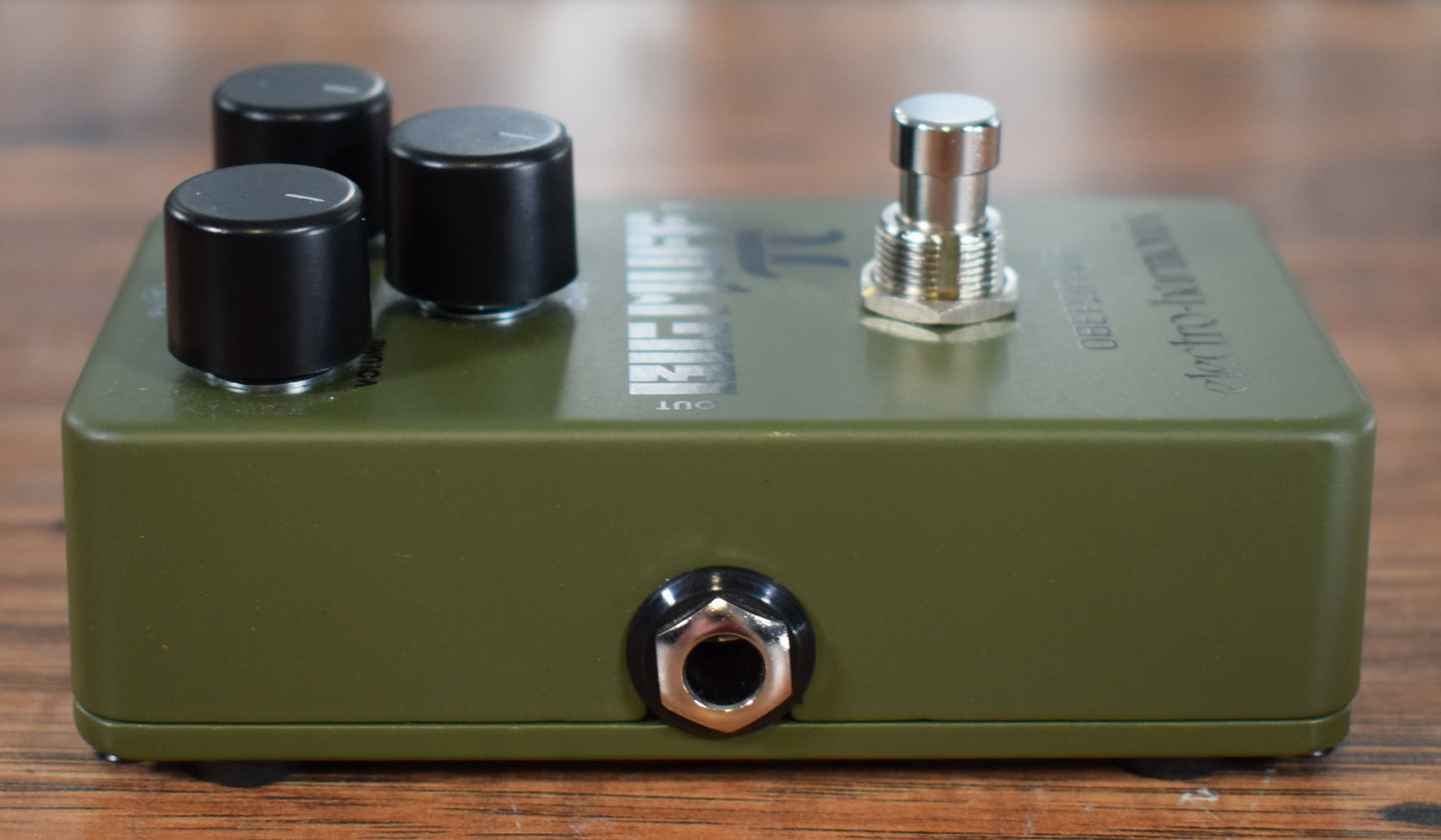 Electro-Harmonix EHX Green Russian Big Muff Distortion Sustainer Guitar & Bass Effect Pedal Used