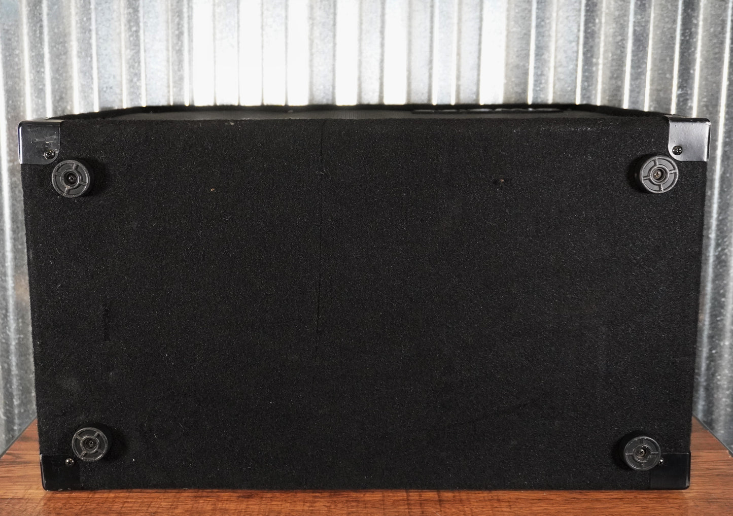 Seismic Audio SA-115 1x15" 300 Watt Bass Amplifier Speaker Cabinet Used