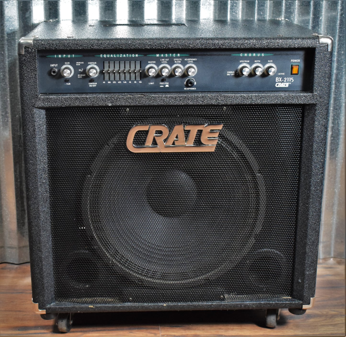 Crate BX-2115 200 Watt Bass Amplifier Combo Used