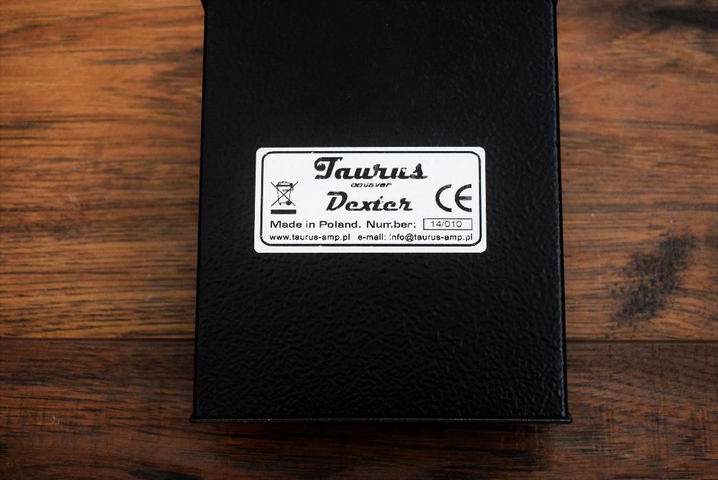 Taurus Amplification Dexter SL Octaver Bass & Guitar Effect Pedal & AC Adapter