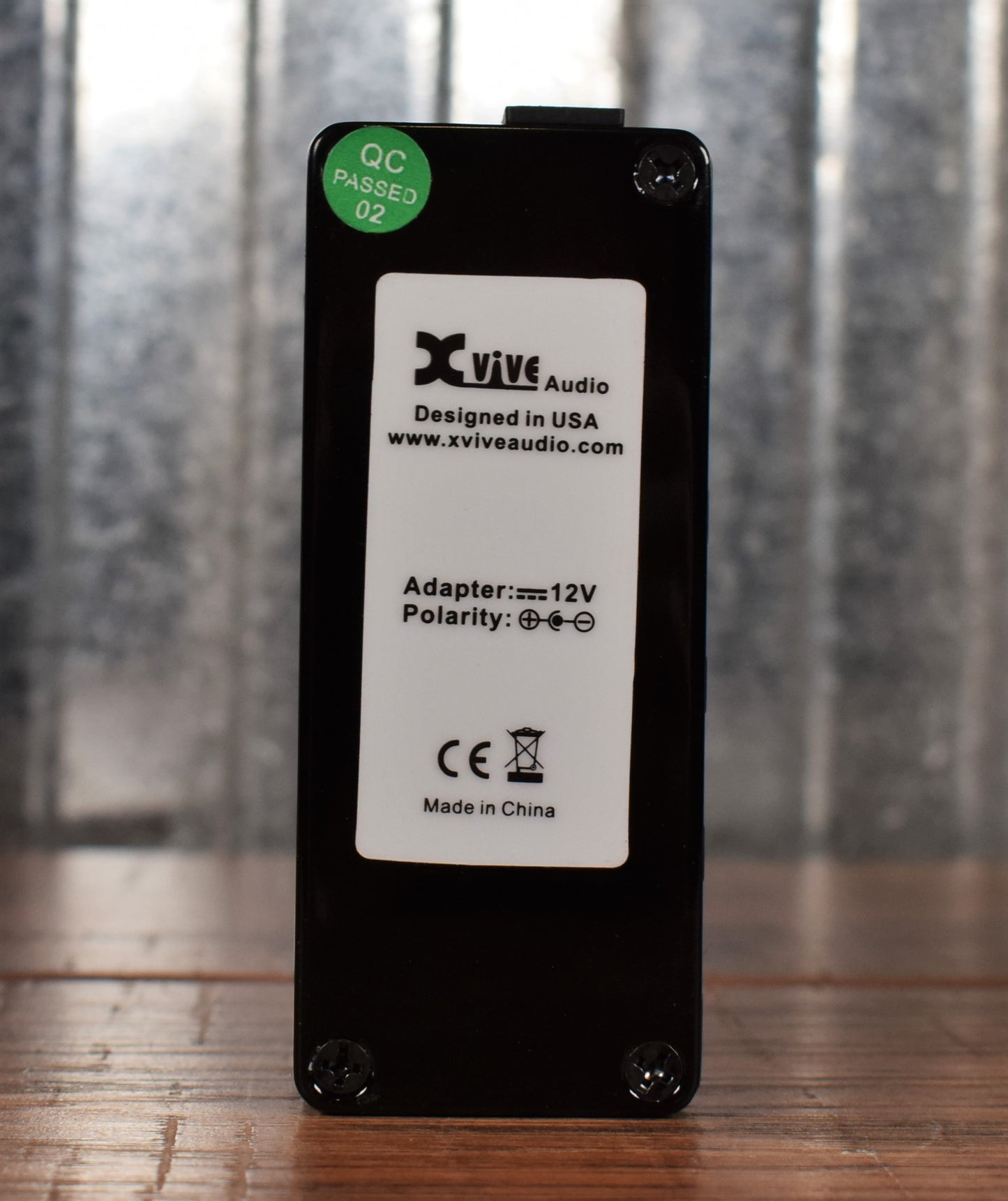 Xvive V19 Micro Power Guitar Effect Pedal Power Supply 9-18V Used