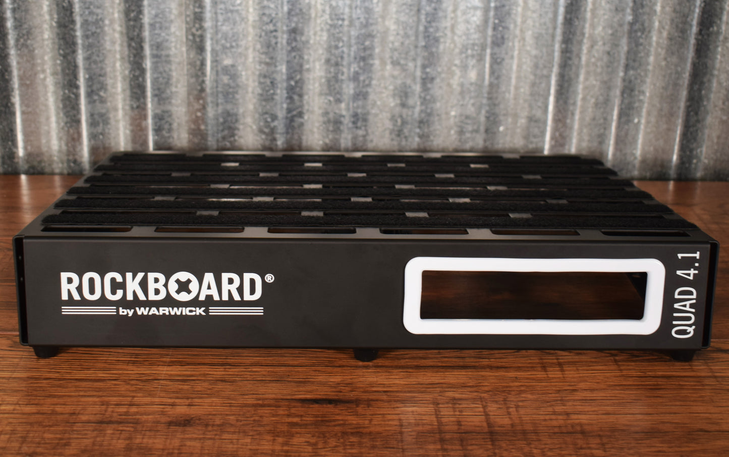 Warwick Rockboard Quad 4.1 A Guitar Effect Pedalboard & ABS Case Demo