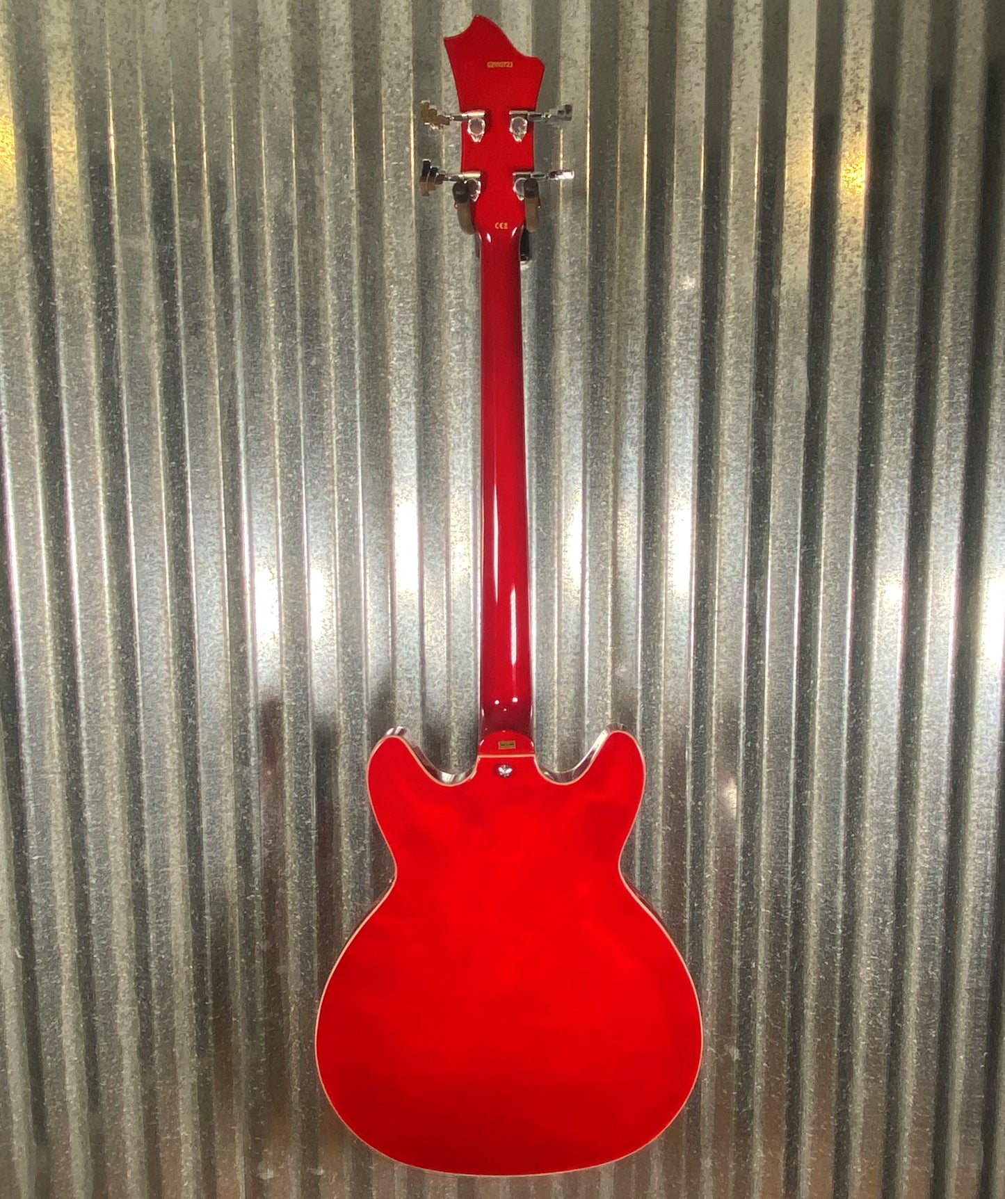 Hagstrom VIKB-WCT Viking 4 String Semi Hollow Short Scale Bass Wild Cherry Transparent #0723