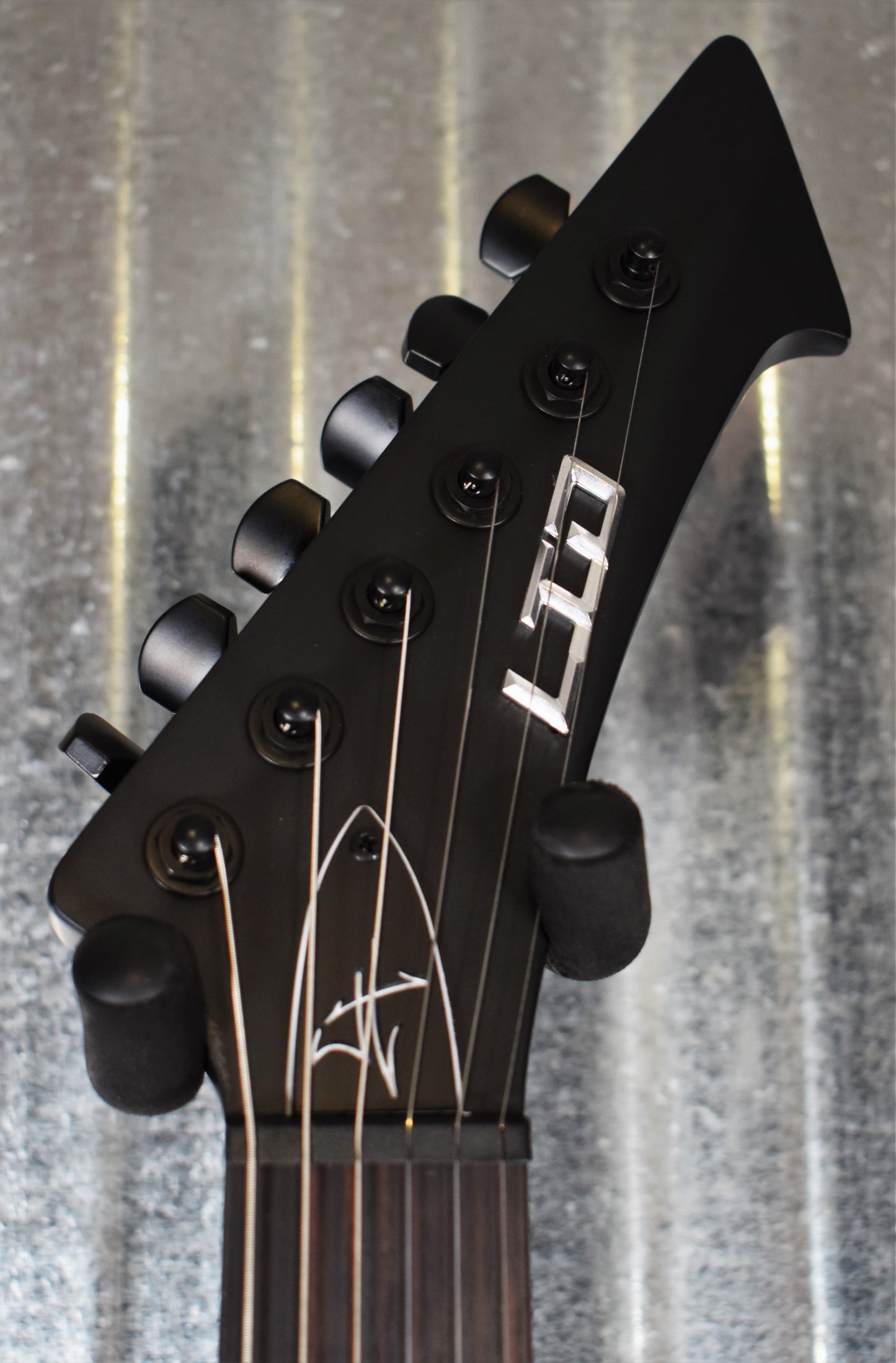 ESP LTD James Hetfield Snakebyte Black Satin EMG Guitar & Case LSNAKEBYTEBLKS #0939 B Stock