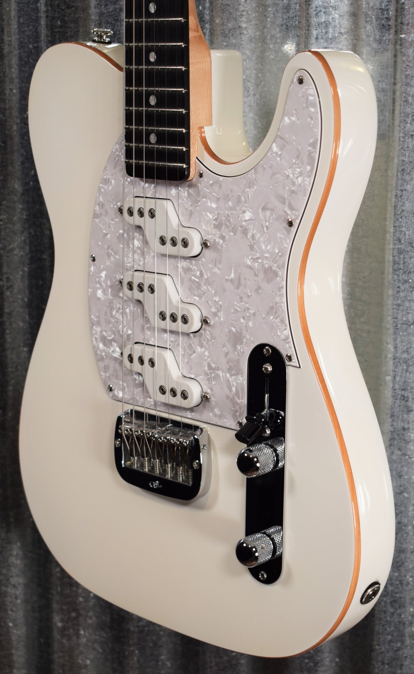 G&L Guitars USA Custom Shop ASAT Z3 White Guitar & Case 2014 #0499 Used