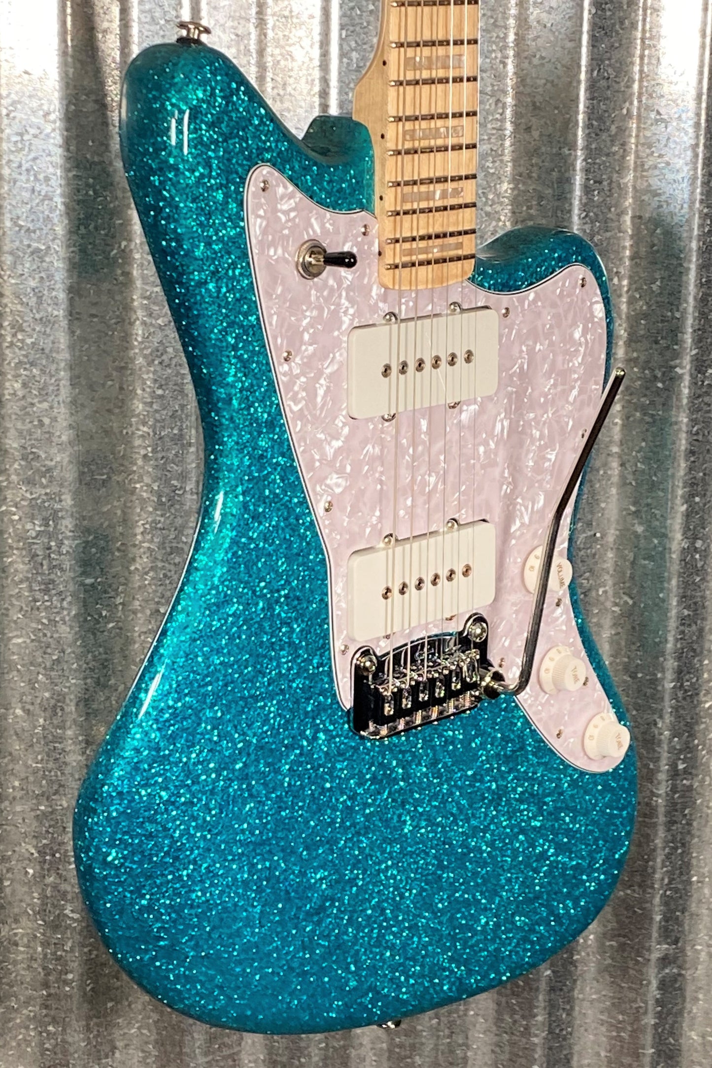 G&L USA Doheny Turquoise Metal Flake Guitar & Case #6225