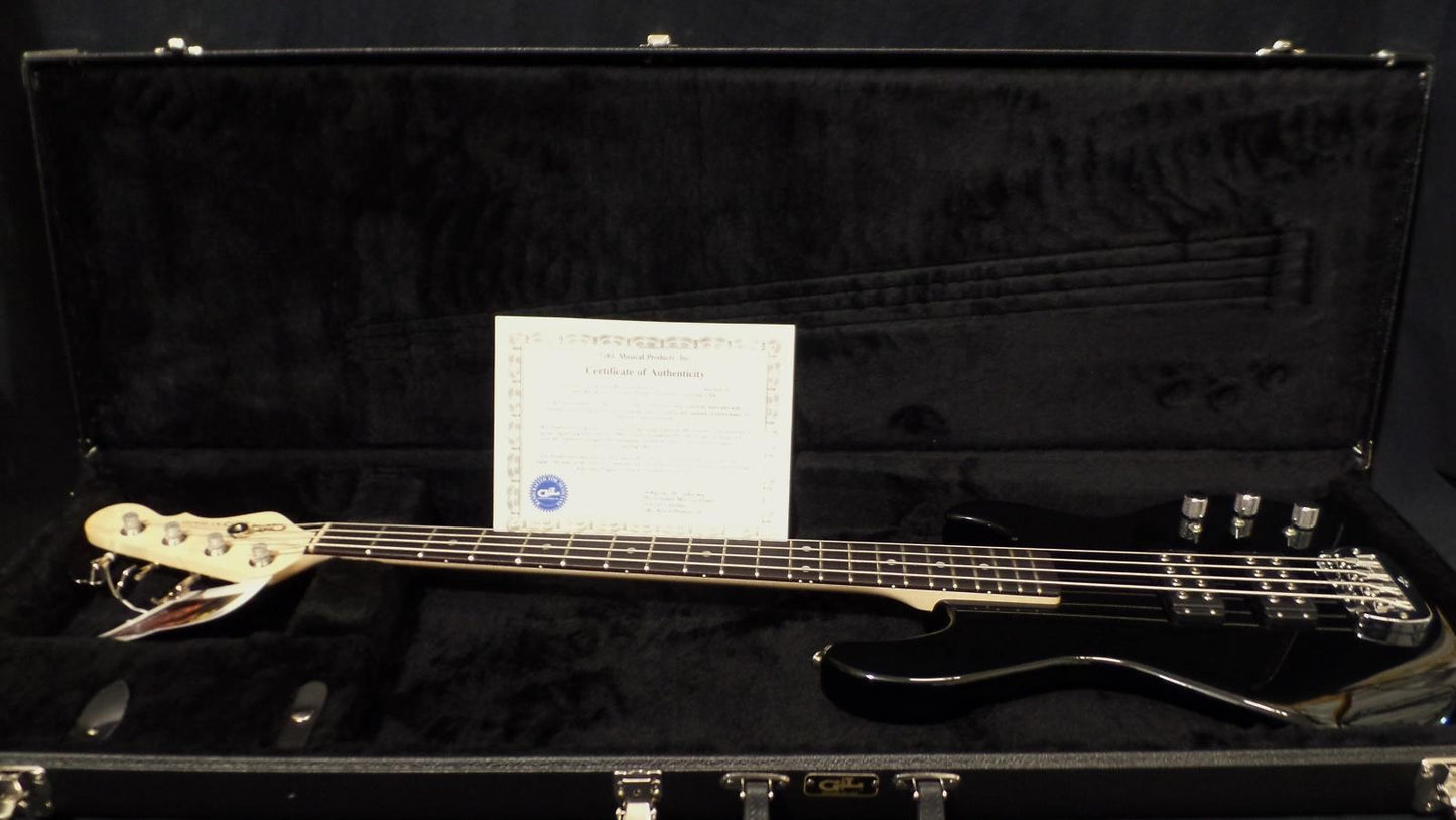 G&L USA L2000 4 String Black MFD L Series Humbuckers Hard Case NOS L-2000 #2841