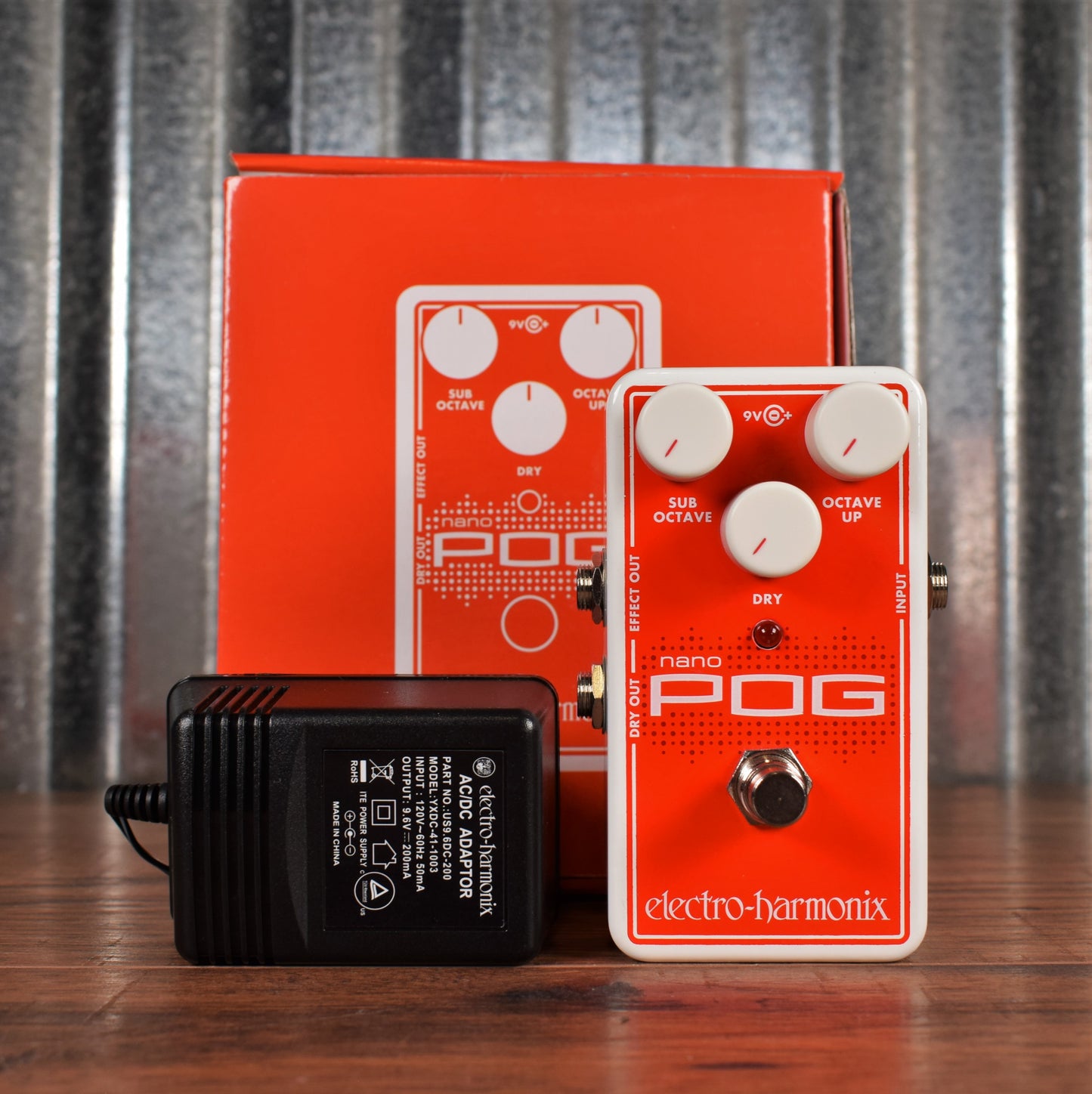 Electro-Harmonix EHX Nano POG Polyphonic Octave Generator Guitar Effect Pedal