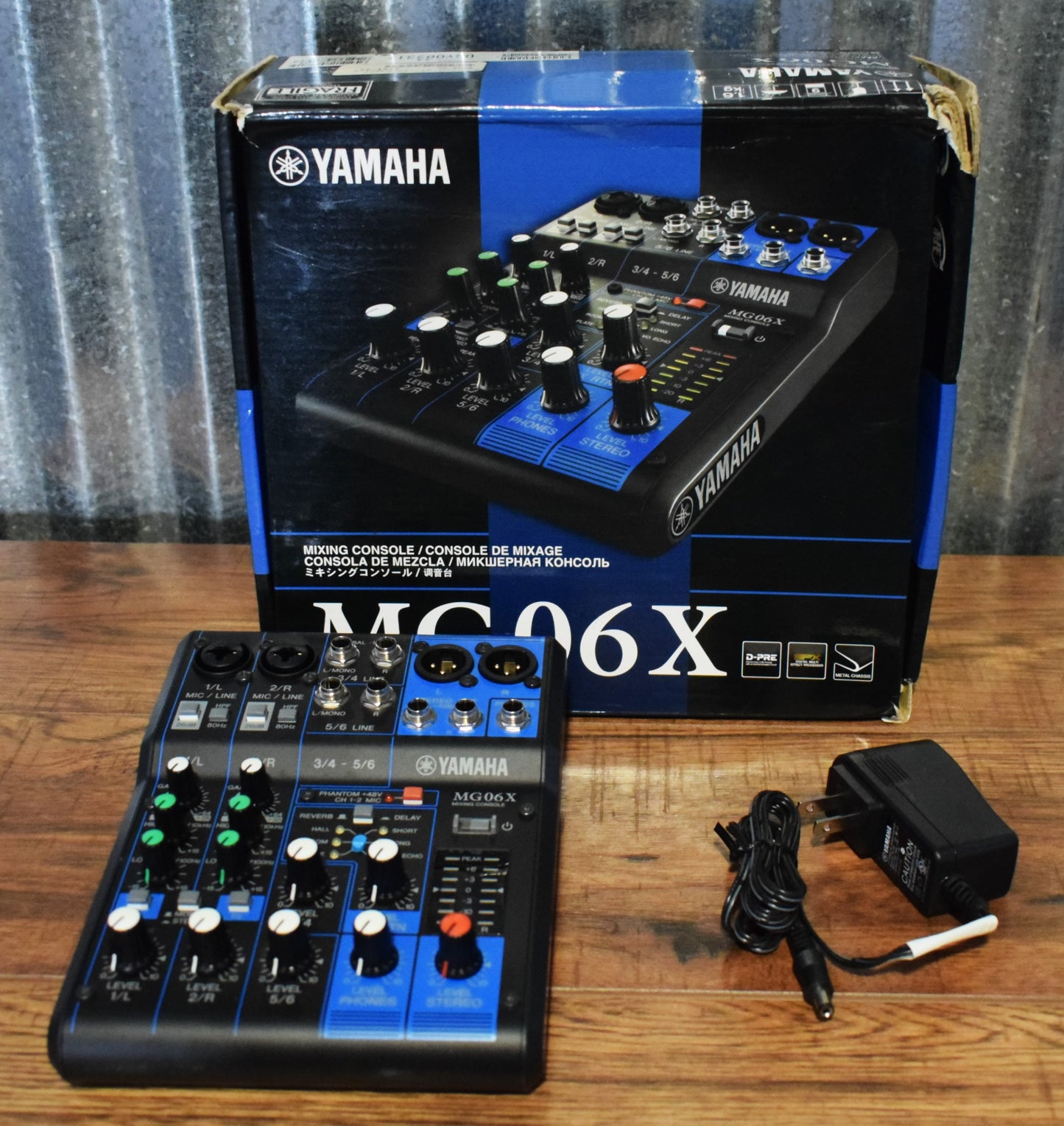 Yamaha MG06X 6 Input Compact Stereo Mixer with Effects Used