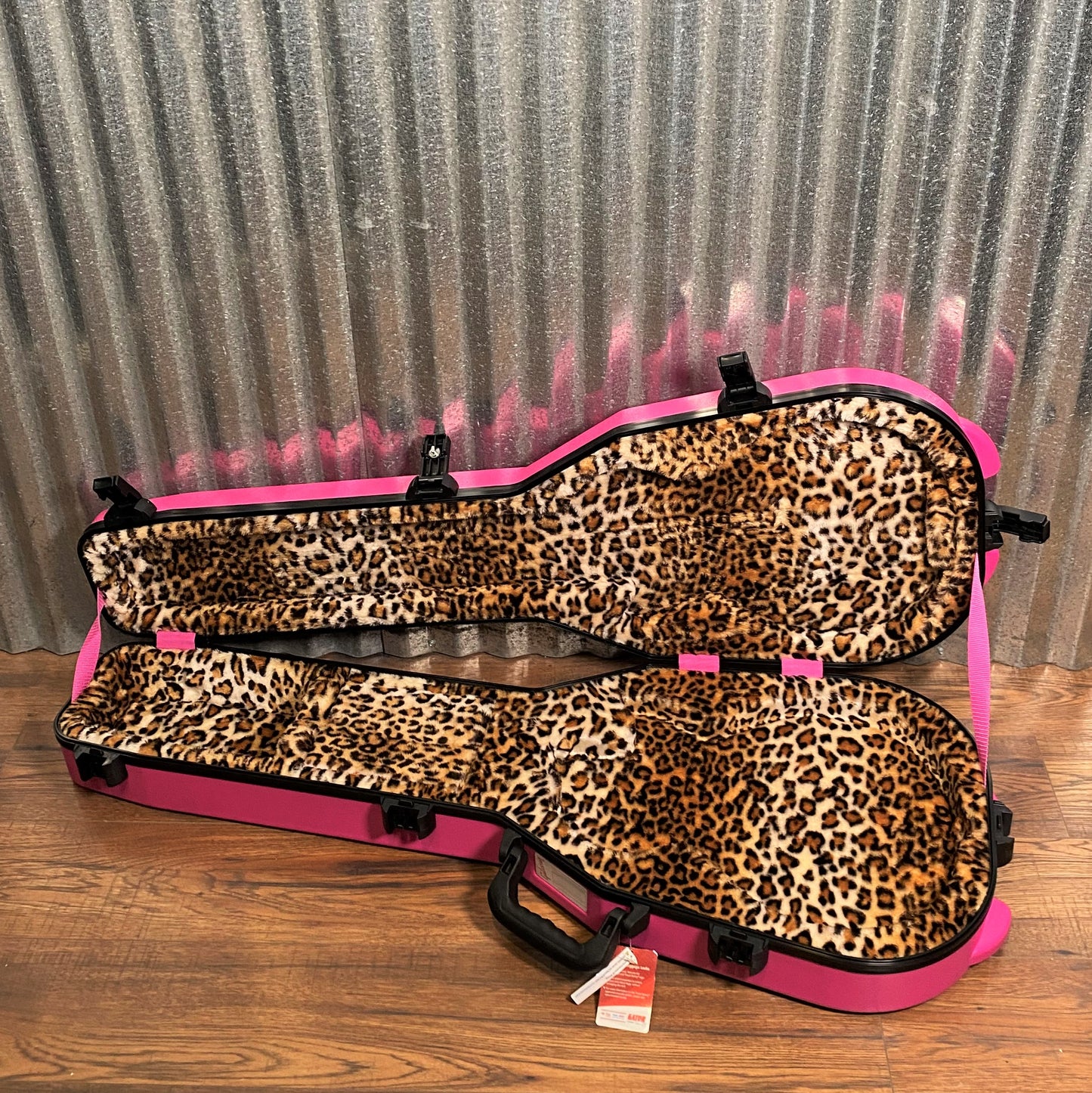 Gibson by Gator TSA Billie Joe Armstrong Pink Leopard Les Paul Junior Guitar Case Used