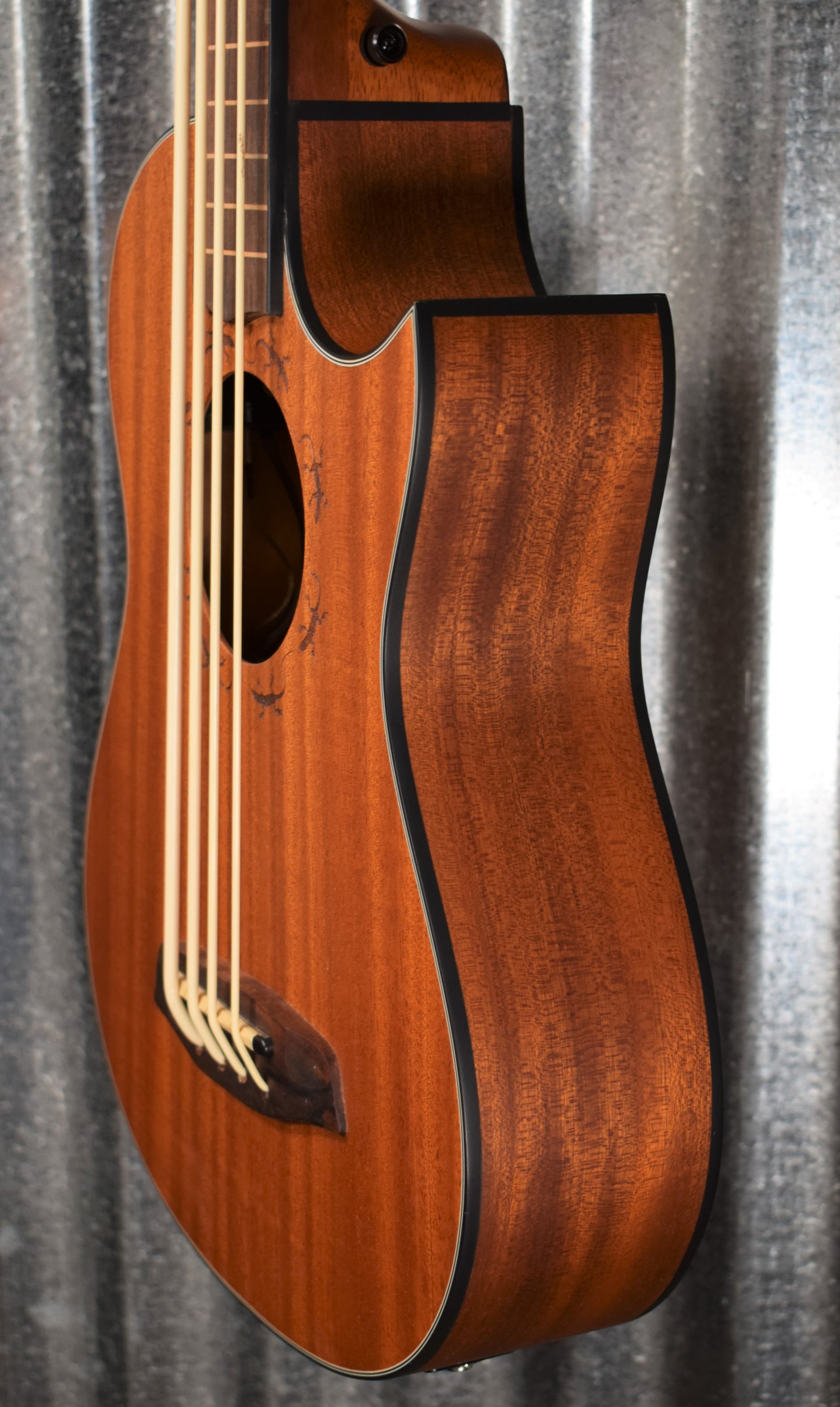 Ortega Lizzy Pro Acoustic Electric Lined Fretless Ukulele U Bass & Bag #8210