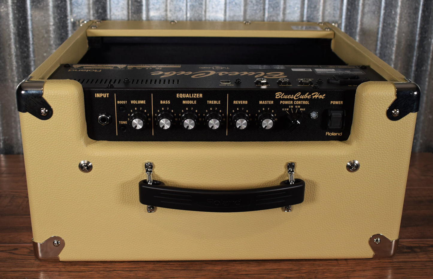 Roland BC-HOT-VB Blues Cube Hot 30 Watt 1x12" Guitar Combo Amplifier Blonde