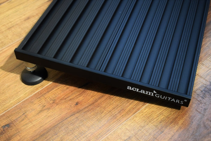 Aclam Guitars Smart Track S2 Pedalboard & S2 Gig Bag STS2SCBK Black Demo