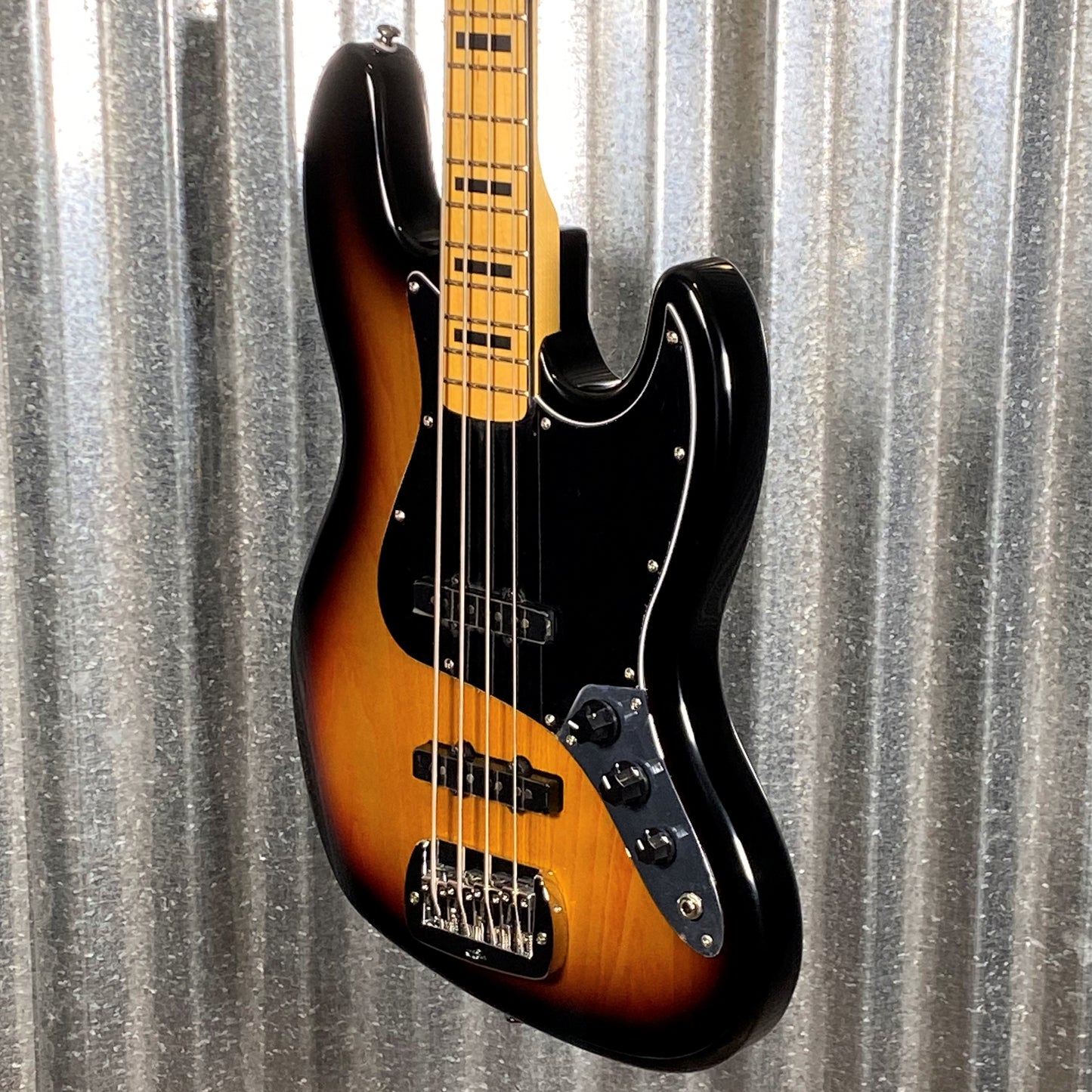 G&L Tribute JB 4 String Jazz Bass 3 Tone Sunburst #4702