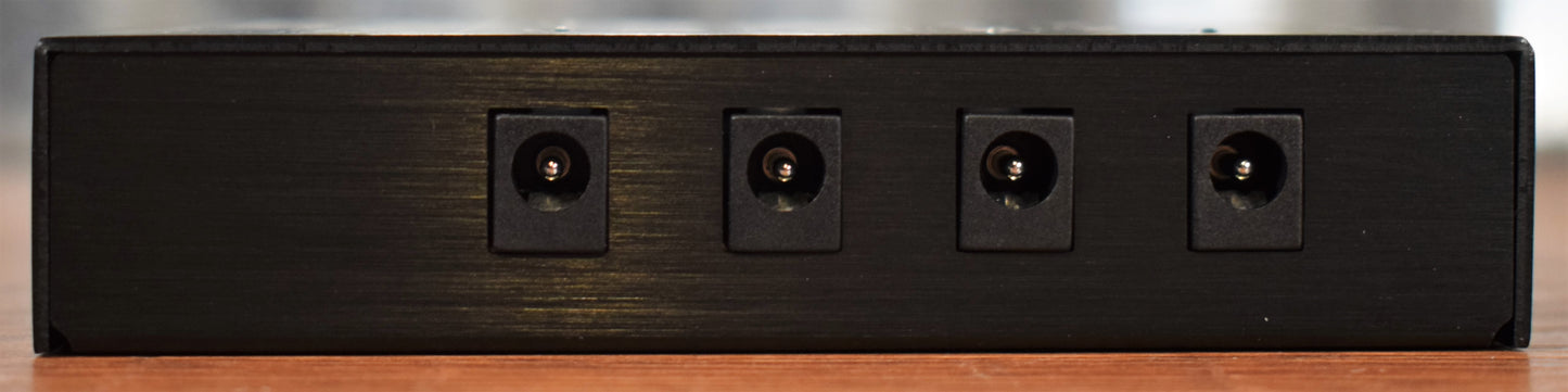 Warwick Rockboard Power Block ISOLATED V10 Outlet 9-18v Guitar Effect Pedal Pedalboard Power Supply